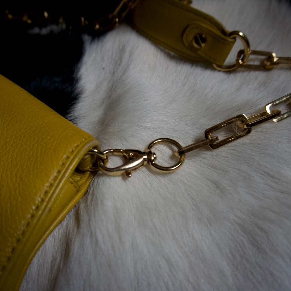 Tory Burch Purse - Picture 4 of 6